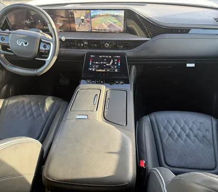 Infiniti QX80 2025 — аренда в Дубае — фото 3