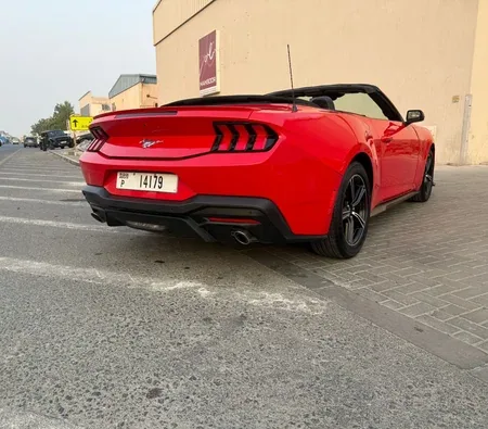 Ford Mustang Convertible 2024 — аренда в Дубае — фото 5