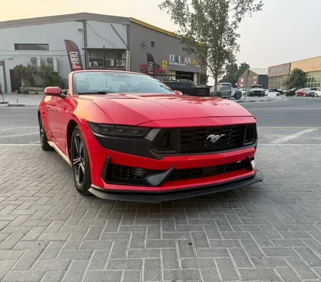 Ford Mustang Convertible 2024 — аренда в Дубае — фото 8
