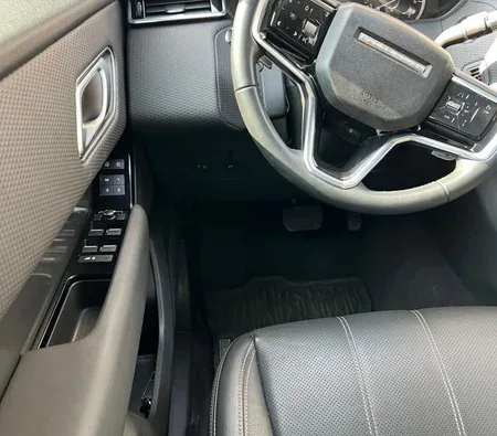 Land Rover Range Rover Velar R Dynamic 2023 in Dubai — photo 6