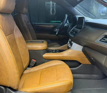 GMC Yukon 2023 in Dubai — photo 3