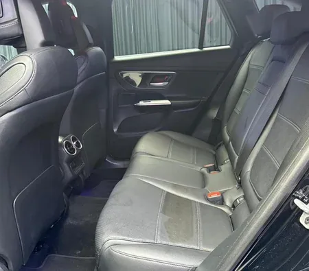 Mercedes-Benz GLC 300 4MATIC 2024 in Dubai — photo 4