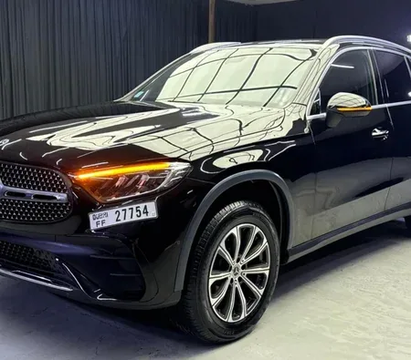Mercedes-Benz GLC 300 4MATIC 2024 in Dubai — photo 10