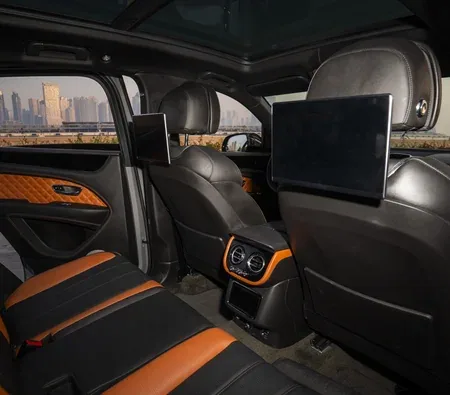 Bentley Bentayga Mansory 2025 in Dubai — photo 8