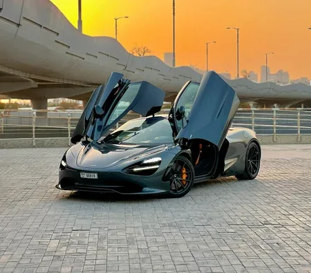 McLaren 750S 2024 напрокат в Дубае