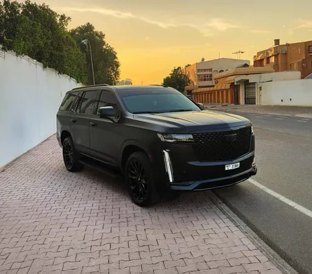 Cadillac Escalade Platinum 2023 напрокат в Дубае