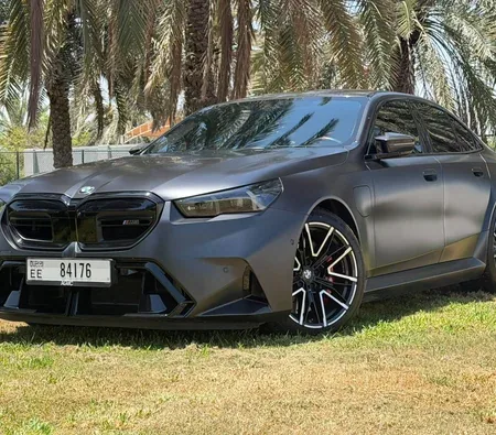 BMW M5 2025 in Dubai — photo 3