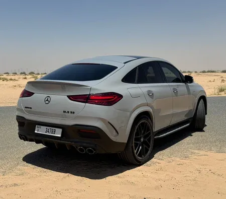 Mercedes-Benz AMG GLE 53 2024 in Dubai — photo 4
