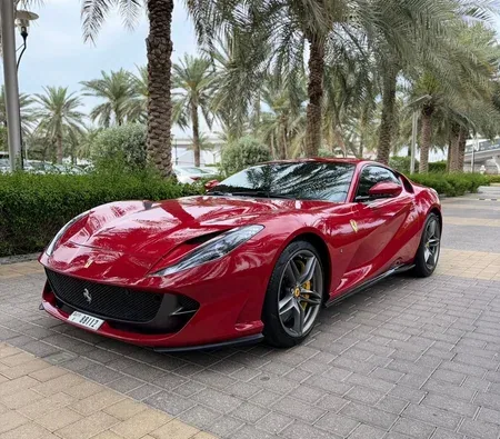 Ferrari 812 GTS 2025 — аренда в Дубае — фото 2