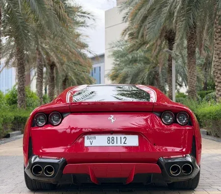 Ferrari 812 GTS 2025 — аренда в Дубае — фото 4