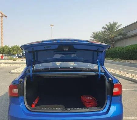 Mg 5 2022 in Dubai — photo 4