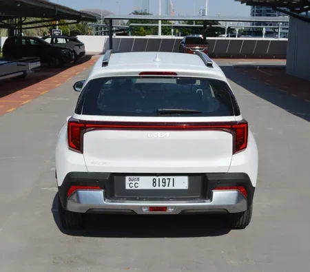 Kia Sonet 2025 in Dubai — photo 5