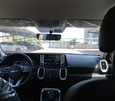 Kia Sonet 2025 in Dubai — photo 8