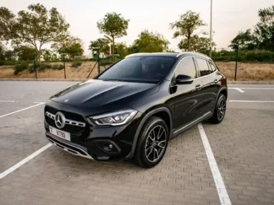 Mercedes-Benz AMG GLA 2021