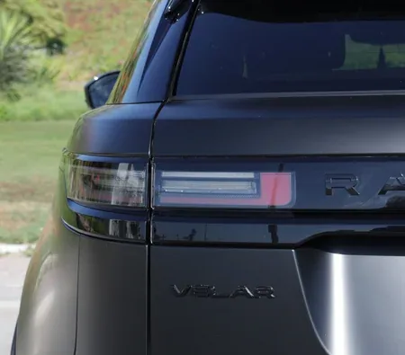 Land Rover Range Rover Velar 2025 in Dubai — photo 9