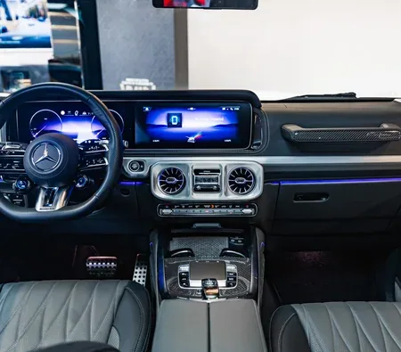 Mercedes-Benz G63 AMG 2025 in Dubai — photo 4