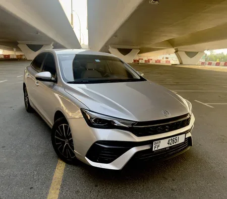 MG 5 Plus 2026 — аренда в Дубае — фото 7