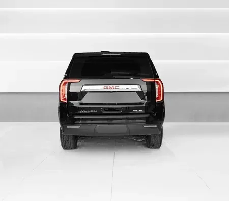 GMC Yukon 2024 in Dubai — photo 8