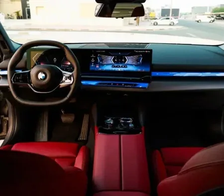 BMW 520i 2026 in Dubai — photo 3