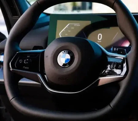 BMW 520i 2026 in Dubai — photo 7