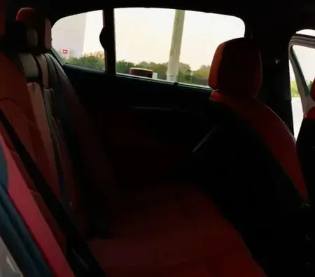 BMW 520i 2026 in Dubai — photo 10
