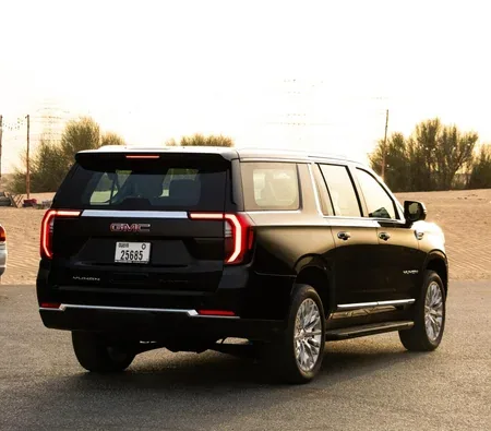 GMC Yukon 2025 in Dubai — photo 5