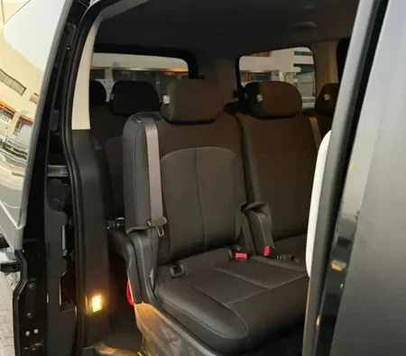 Hyundai Staria 11S 2026 — аренда в Дубае — фото 10
