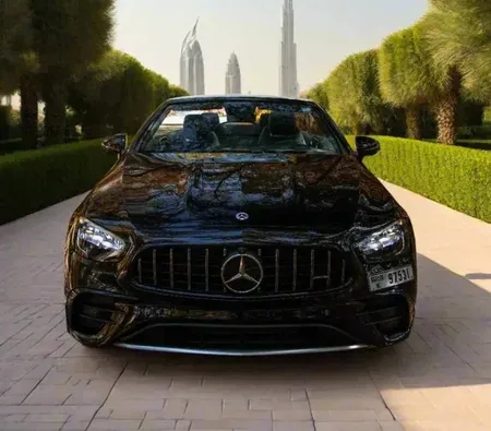 Mercedes-Benz AMG E53 2023 — аренда в Дубае — фото 2