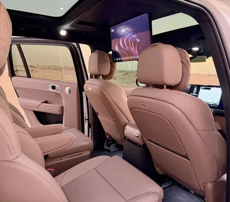 Li Auto L9 2025 in Abu Dhabi — photo 7