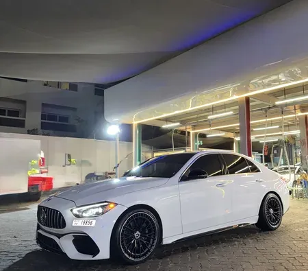 Mercedes-Benz C300 2024 in Dubai — photo 6