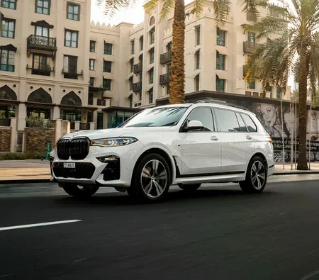 BMW X7 40I 2022 напрокат