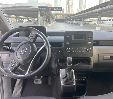 Hyundai Staria 11S 2024 in Dubai — photo 7