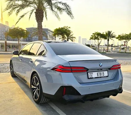 BMW 520i 2026 in Dubai — photo 7