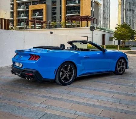 Ford Mustang 2024 — аренда в Дубае — фото 5