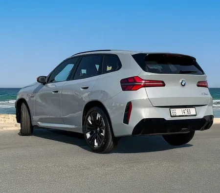 BMW X3 2025 in Abu Dhabi — photo 6