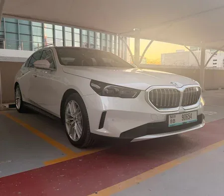 BMW 520i Exclusive 2026 in Dubai — photo 3