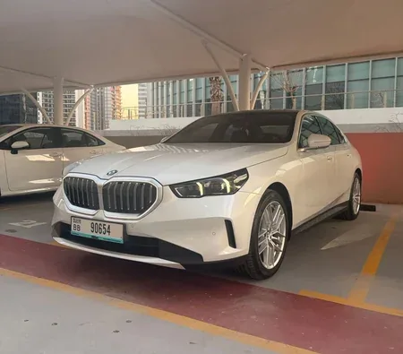 BMW 520i Exclusive 2026 in Dubai — photo 10