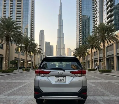 Toyota Rush 2023 — аренда в Дубае — фото 5