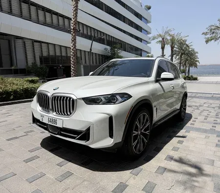 BMW X5 2024 in Dubai — photo 2