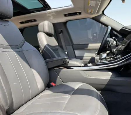 Land Rover Range Rover Sport 2023 in Dubai — photo 8