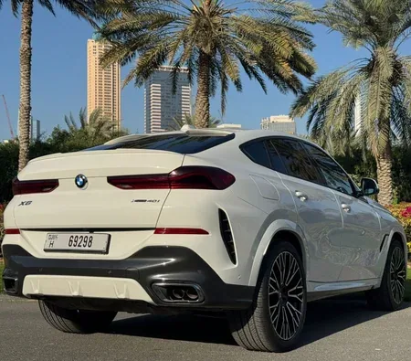 BMW X6 xDrive40i 2024 in Dubai — photo 8