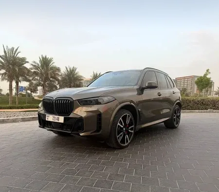 BMW X5 M40i 2025 напрокат