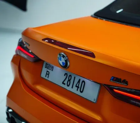 BMW M4 Competition Convertible 2024 — аренда в Дубае — фото 5