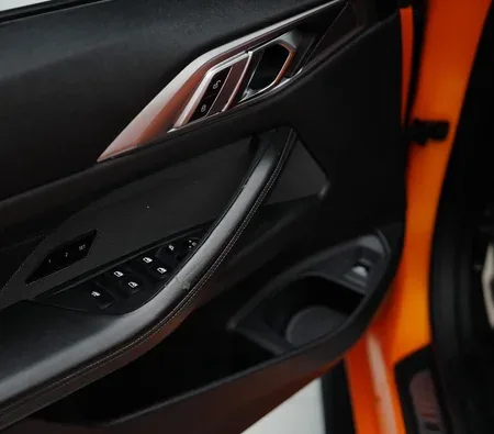 BMW M4 Competition Convertible 2024 — аренда в Дубае — фото 10