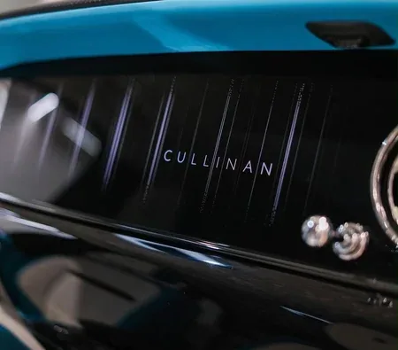 Rolls-Royce Cullinan 2025 in Dubai — photo 2