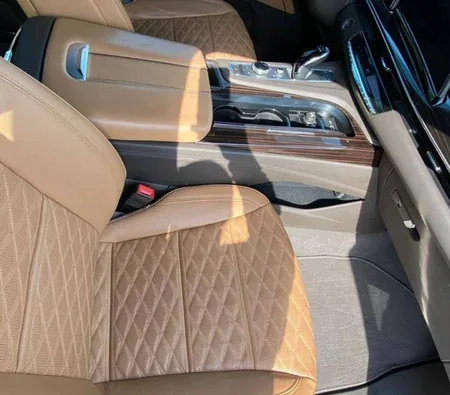 Cadillac Escalade 2023 in Dubai — photo 3