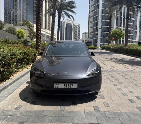 Tesla Model 3 Long Range 2024 in Dubai — photo 2