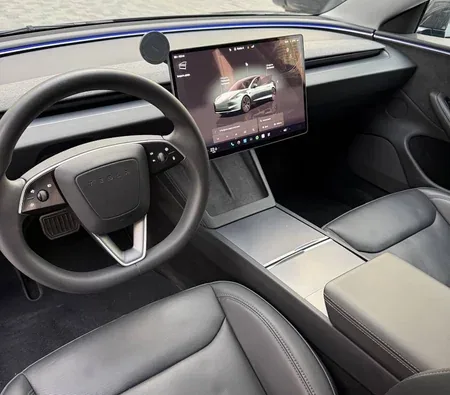 Tesla Model 3 Long Range 2024 in Dubai — photo 3