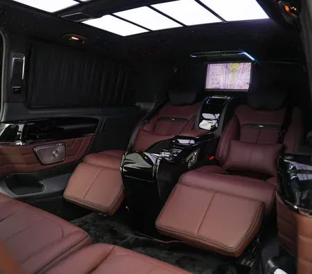 Mercedes-Benz V 300 L 2026 in Dubai — photo 4