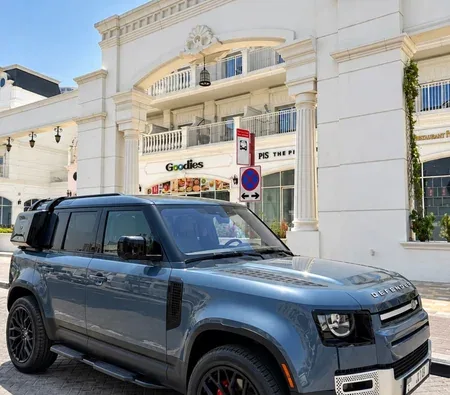 Land Rover Defender 2023 in Dubai — photo 8